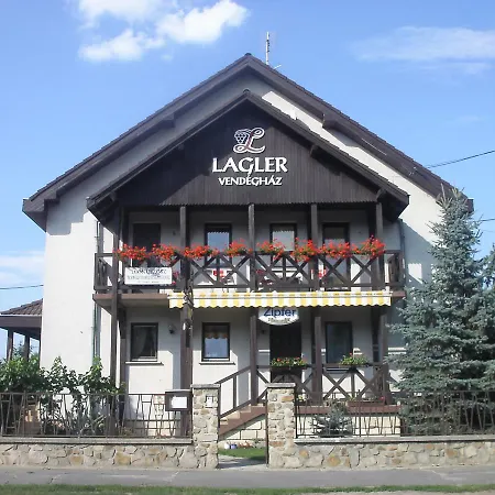 Lagler Vendeghaz فندق مبيت وإفطار *